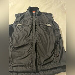 Black Nike vest. Size M (8-10)